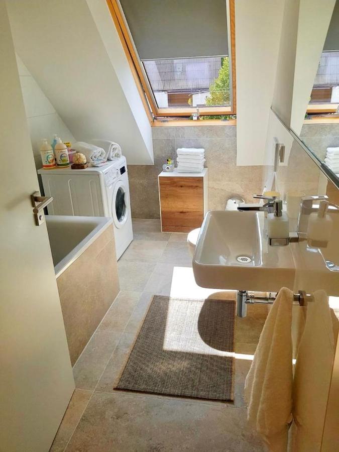 Apartments Bei Playmobil 2,130 M2,24H Self Check-In,Free Parking Цирндорф Екстер'єр фото