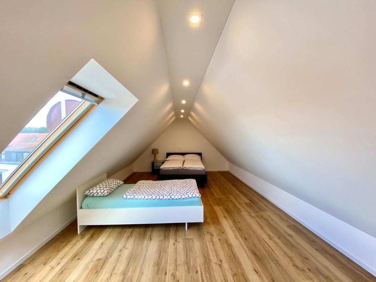 Apartments Bei Playmobil 2,130 M2,24H Self Check-In,Free Parking Цирндорф Екстер'єр фото